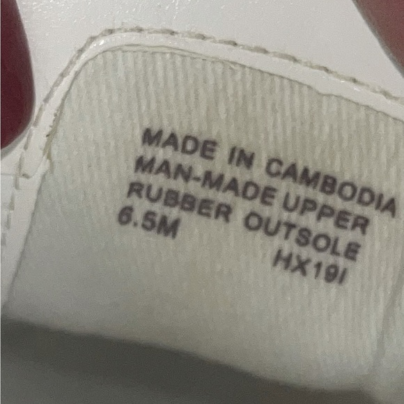 MICHAEL Michael Kors Teddi Signature Logo Slip-On Sneaker,Bright White,Size 6.5M - Picture 11 of 12